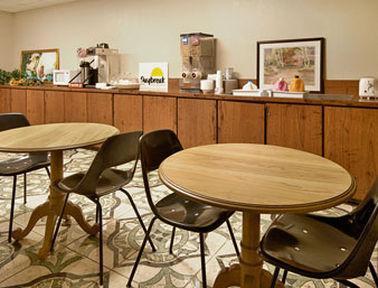 Executive Inn And Suites Waxahachie Restaurant foto
