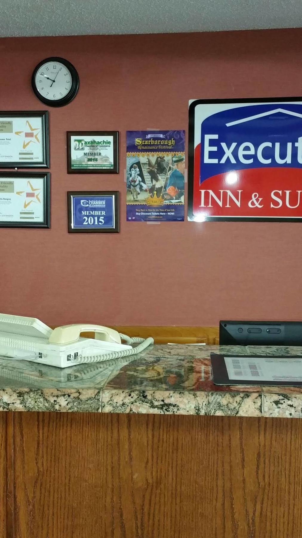 Executive Inn And Suites Waxahachie Exterior foto